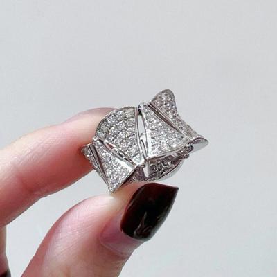  BULGARI, WHITE GOLD AND DIAMOND 'DIVA'S DREAM' RING